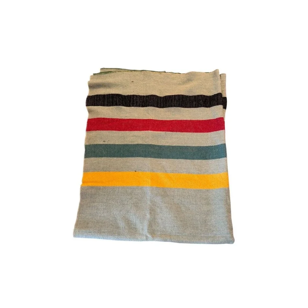 Vintage 4 Point Wool Blanket Reseda Green 83x102 HTF Color See Pictures